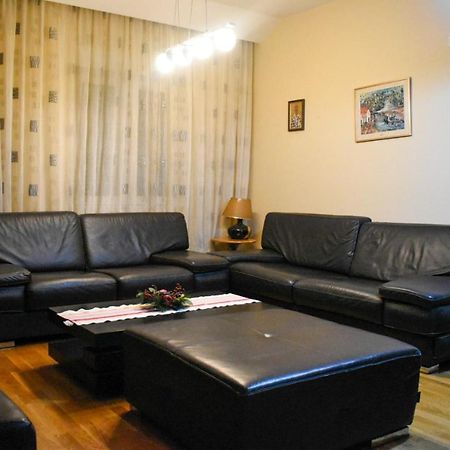 Apartman Sara 2 Podgorica Esterno foto