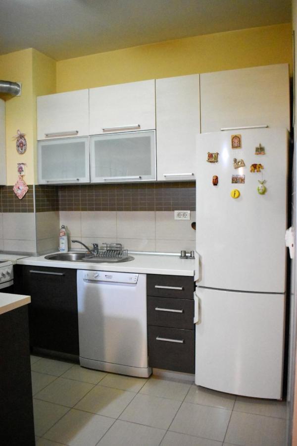 Apartman Sara 2 Podgorica Esterno foto